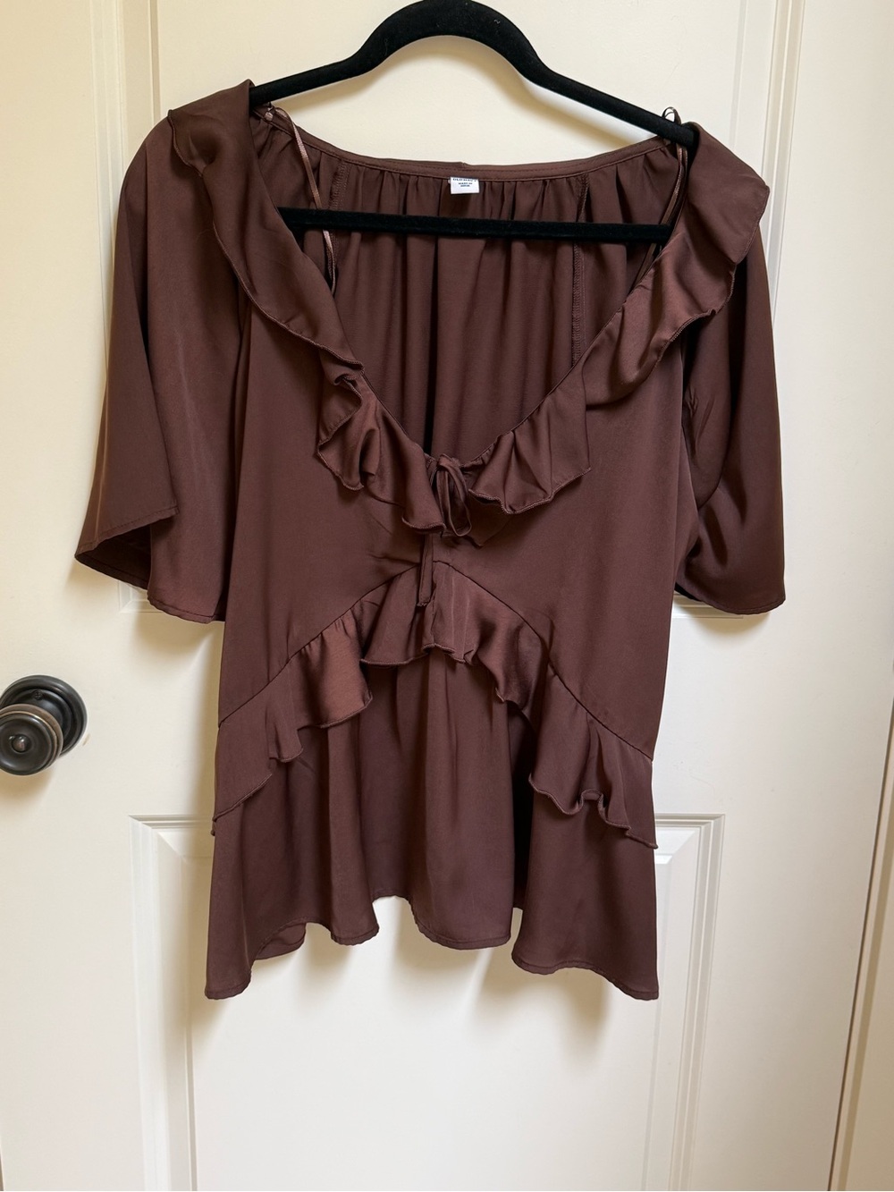 Old Navy Brown Ruffle Front-Tie Blouse
